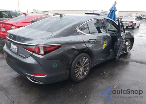 2021 Lexus Es 350 z USA, uszkodzony, nr VIN 58ADZ1B17MU087143